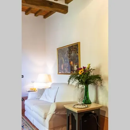 Borgo San Pietro In * Polvano